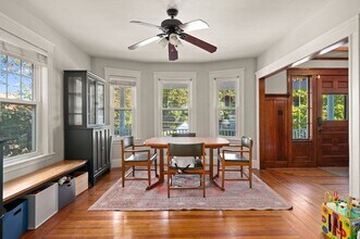 32 Charles St in Wakefield, MA - Building Photo - Building Photo