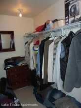 240 W Lakelawn Pl in Madison, WI - Building Photo - Building Photo