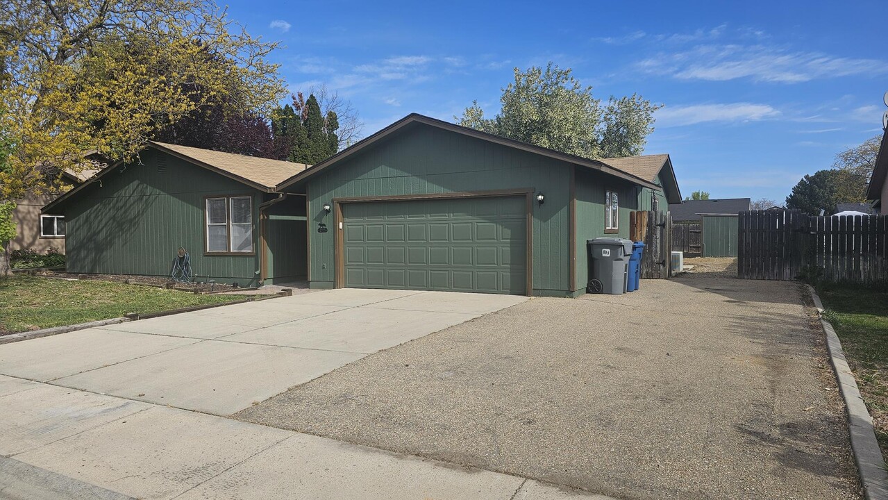 2815 Polaris St in Caldwell, ID - Building Photo