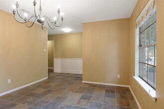 11123 Henge Dr in Austin, TX - Building Photo - Building Photo