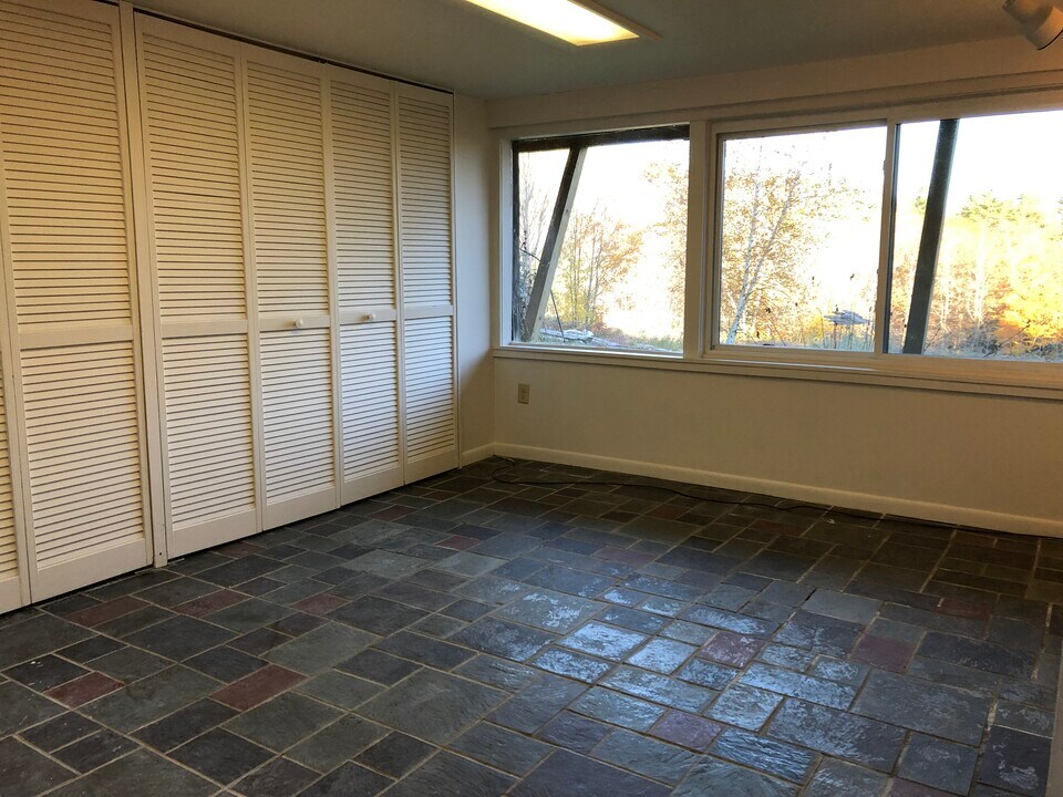 2908 Lincoln Hill Rd, Unit Hinesite in Hinesburg, VT - Building Photo