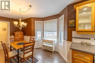 26 Shaw Crescent in Huntsville, ON - Building Photo - Building Photo