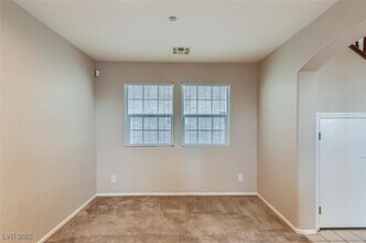 7404 Bewitching Ct in Las Vegas, NV - Building Photo - Building Photo