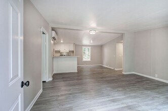 24 Black Rd NE in White, GA - Building Photo - Building Photo