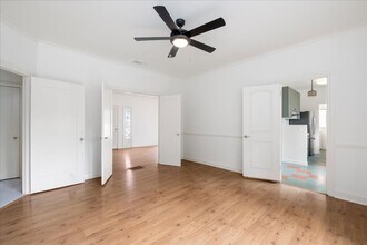 6616-6616 Emmet Terrace in Los Angeles, CA - Building Photo - Building Photo