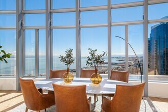 201 Folsom St in San Francisco, CA - Building Photo - Building Photo