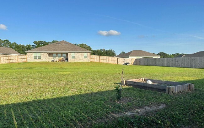 206 Mill St in Lucedale, MS - Building Photo - Building Photo