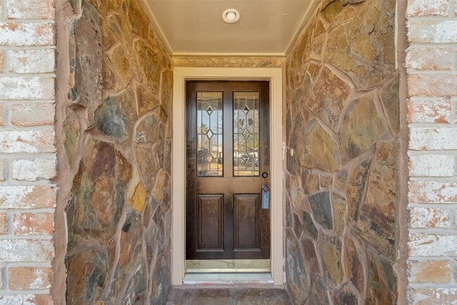 6231 S Briar Knoll Dr in Houston, TX - Building Photo - Building Photo