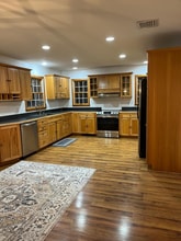 48 Limekiln Rd in Doylestown, PA - Foto de edificio - Building Photo