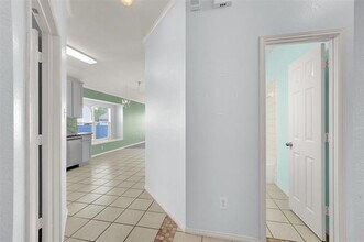 10333 Waterbury Dr in Providence Village, TX - Building Photo - Building Photo