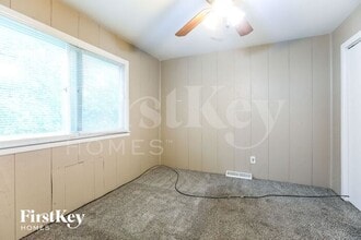 3008 S Scott Ave in Independence, MO - Building Photo - Building Photo
