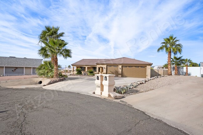 3769 Solar Bay in Lake Havasu City, AZ - Building Photo - Building Photo