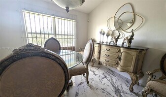 612 Columbus Blvd S in Lehigh Acres, FL - Building Photo