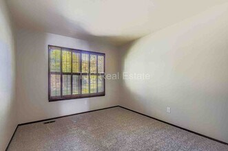 7814 E Phillips Cir in Centennial, CO - Building Photo - Building Photo