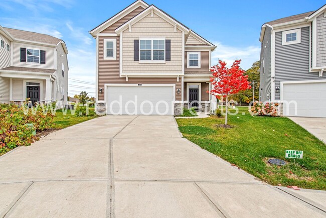 5218 Triple Crown Wy in Indianapolis, IN - Building Photo - Building Photo