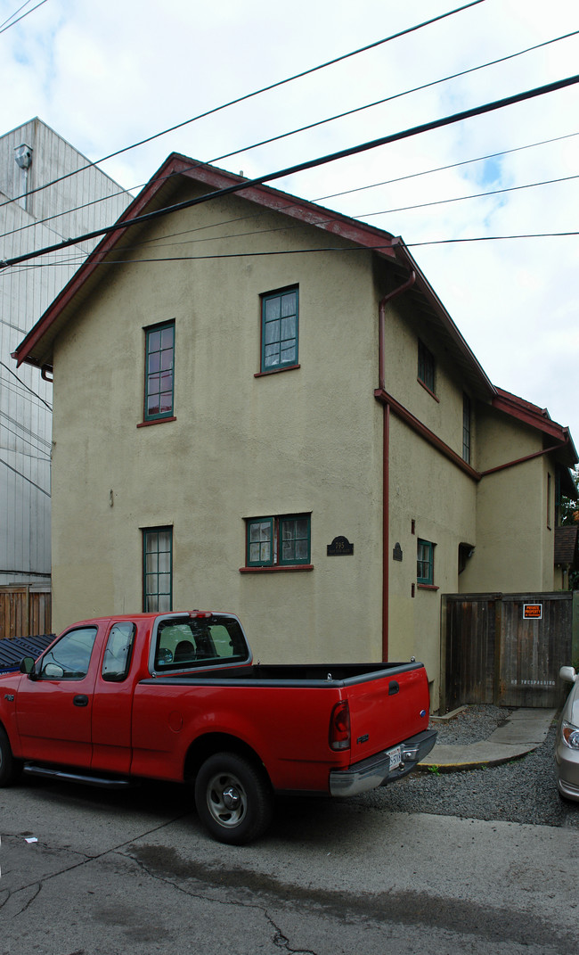 795 E 13th Aly in Eugene, OR - Building Photo - Building Photo