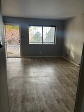 12100 Menaul Blvd NE, Unit A in Albuquerque, NM - Building Photo - Building Photo