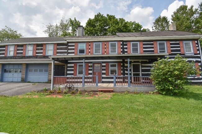 property at 5015 Jacksonville Rd