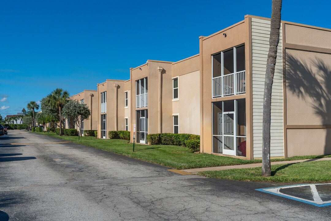 Lime Tree Associates LLC in Deerfield Beach, FL - Foto de edificio