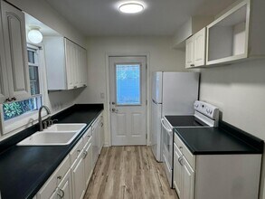 1953 Fishinger Rd in Columbus, OH - Building Photo - Building Photo