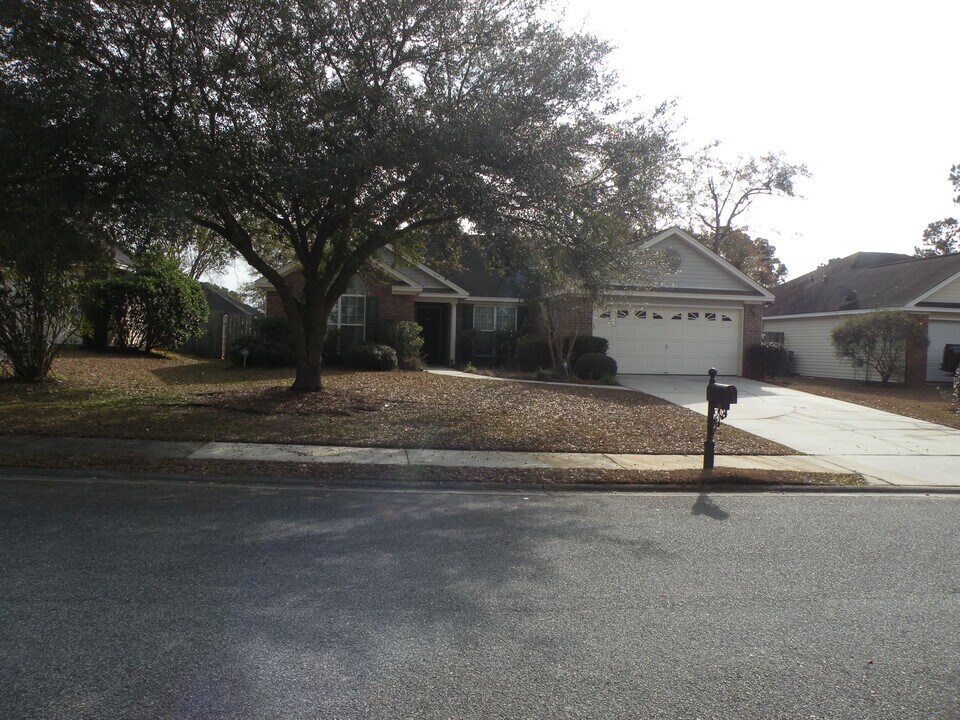 147 Brianna Cir in Savannah, GA - Building Photo