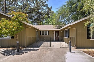 1280 Rucker Ave in Gilroy, CA - Building Photo - Building Photo