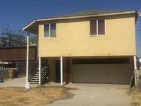 808 Washington Ave in Bakersfield, CA - Foto de edificio - Building Photo