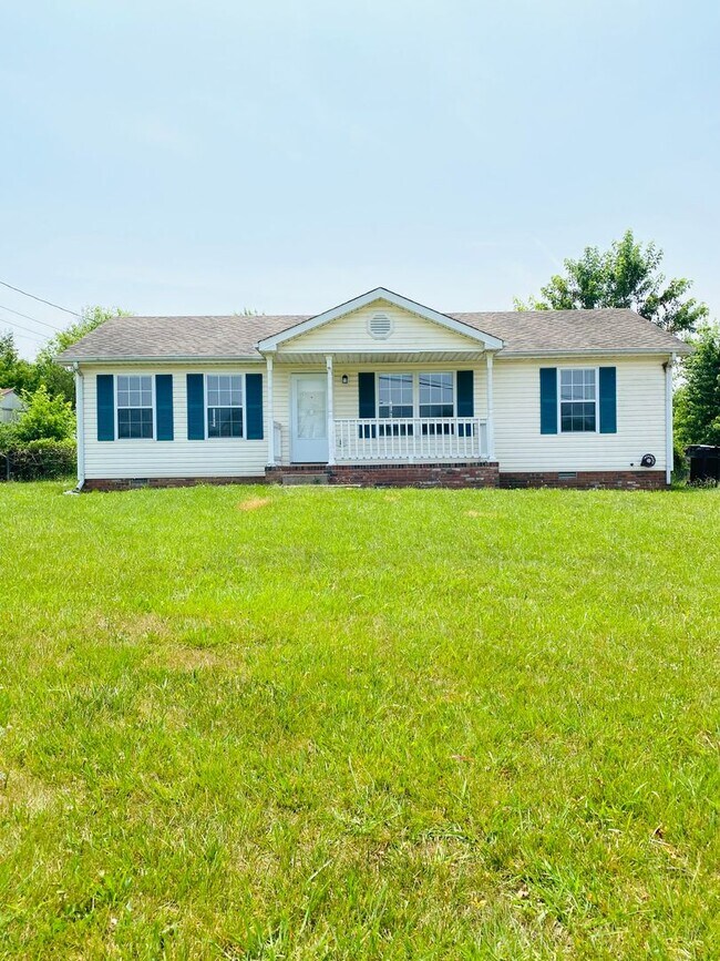 900 Van Buren Ave in Oak Grove, KY - Building Photo - Building Photo