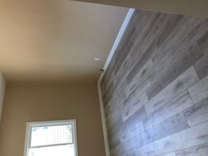 932 W Highland St, Unit Studio in Santa Ana, CA - Foto de edificio - Building Photo