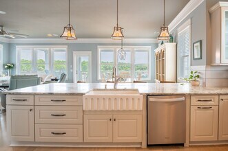 200 Annie Dr in Carolina Beach, NC - Building Photo - Building Photo