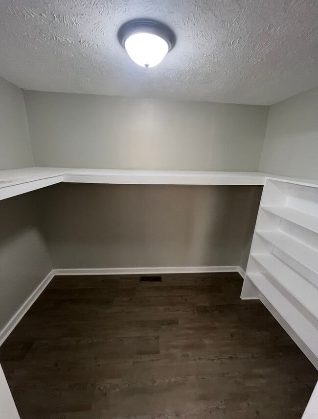 property at 110 Lindsey Lake