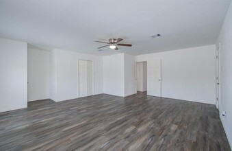 11307 Bay Cedar Dr in Houston, TX - Building Photo - Building Photo