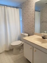 533 S Lakes End Dr in Fort Pierce, FL - Building Photo - Building Photo