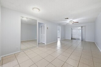 410 W Palm St in Lantana, FL - Building Photo - Building Photo