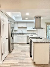 11 Okalpi Ln in Orlando, FL - Building Photo - Building Photo