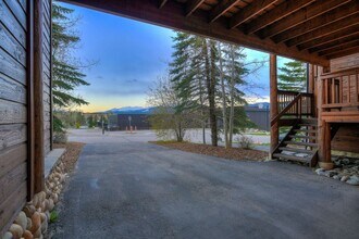 7 Lookout Ridge Dr in Dillon, CO - Foto de edificio - Building Photo