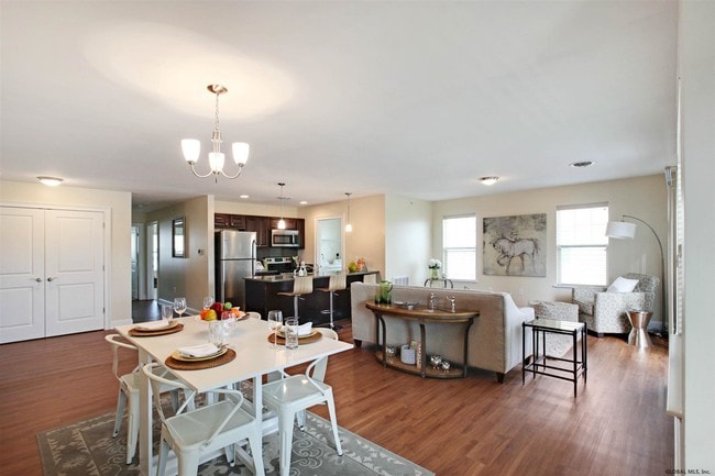 74 Weibel Ave-Unit -13 State Seal Road N in Saratoga Springs, NY - Building Photo - Building Photo