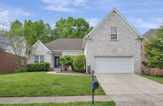 6925 Sunnywood Dr in Nashville, TN - Building Photo