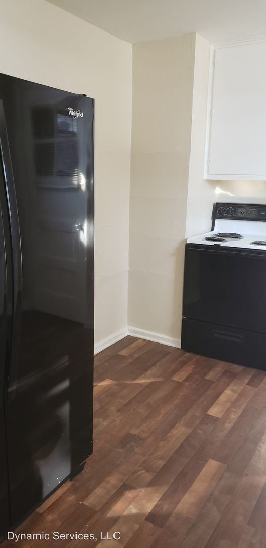 2425 S Norton Ave-Unit -1-3 in Sioux Falls, SD - Building Photo - Building Photo