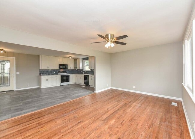 146 Cranwill Dr in Hendersonville, TN - Building Photo - Building Photo
