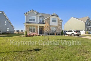 175 Royal Black Heath in Smithfield, VA - Building Photo