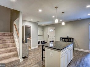 36 Gentry Ct in Annapolis, MD - Building Photo - Building Photo