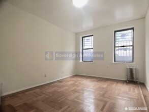 536 Fort Washington Avenue in New York, NY - Building Photo - Interior Photo