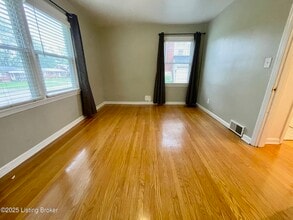 3432 Allison Way in Louisville, KY - Building Photo - Building Photo