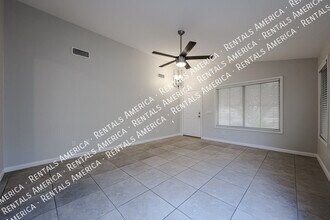 854 W Straford Ave in Gilbert, AZ - Building Photo - Building Photo