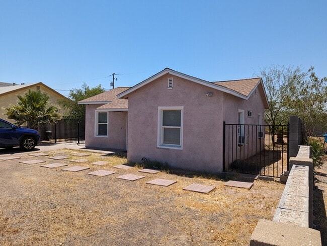 2147 E Roosevelt St in Phoenix, AZ - Building Photo - Building Photo
