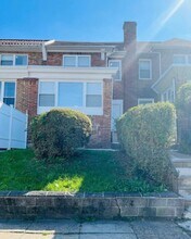 1806 67th Ave, Unit 2 in Philadelphia, PA - Foto de edificio - Building Photo