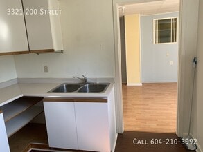 3321-3200 200 St in Langley, BC - Building Photo - Building Photo