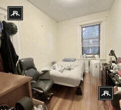145 Freeman St in Brookline, MA - Building Photo - Building Photo