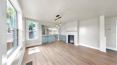 1005 45th St W in Bradenton, FL - Building Photo - Building Photo